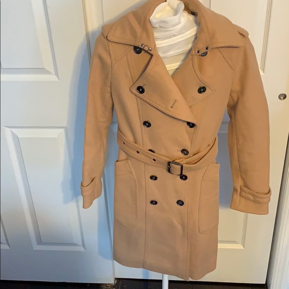 Burberry Jackets & Blazers - Burberry coat